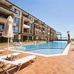 2 Lägenhetshotell Burgas