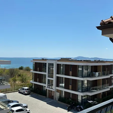 Ξενοδοχείο με διαμερίσματα 2 Μπουργκάς