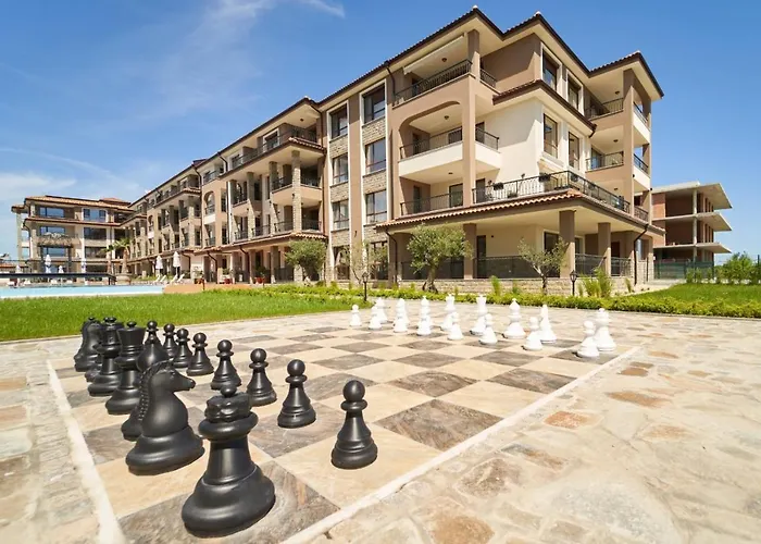 Ξενοδοχείο με διαμερίσματα 2