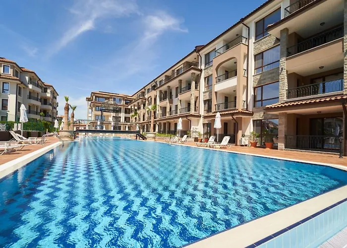 Ξενοδοχείο με διαμερίσματα 2