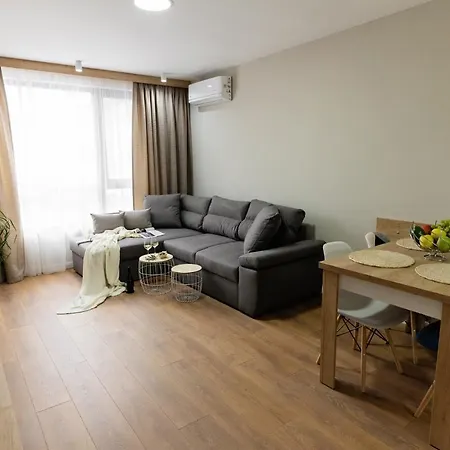 2 Hotel apartamentowy
