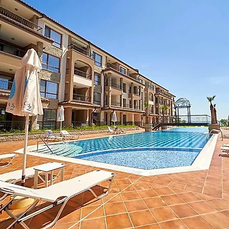 Hotel apartamentowy 2 4*