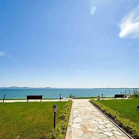 2 Hotel apartamentowy Burgas